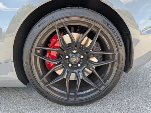 Used 2025 Chevrolet Corvette Z06 image 33