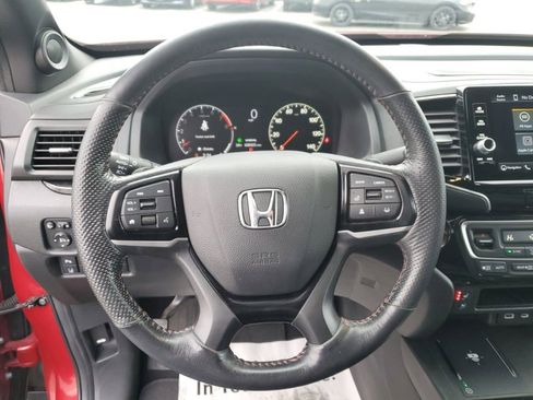 Used 2024 Honda Ridgeline Black Edition image 13