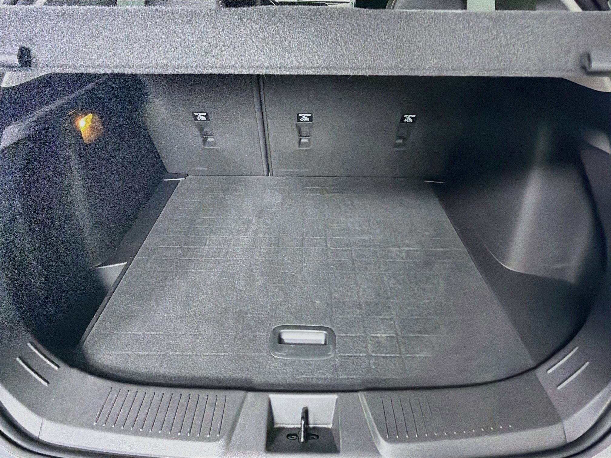 Used 2025 Chevrolet Trax LT w/ LT Convenience Package FWD image 28