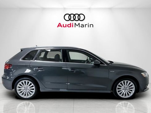 Used 2017 Audi A3 e-tron Prestige w/ Prestige Package image 6