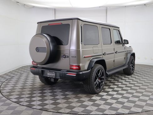 Used 2025 Mercedes-Benz G 63 AMG 4MATIC image 5