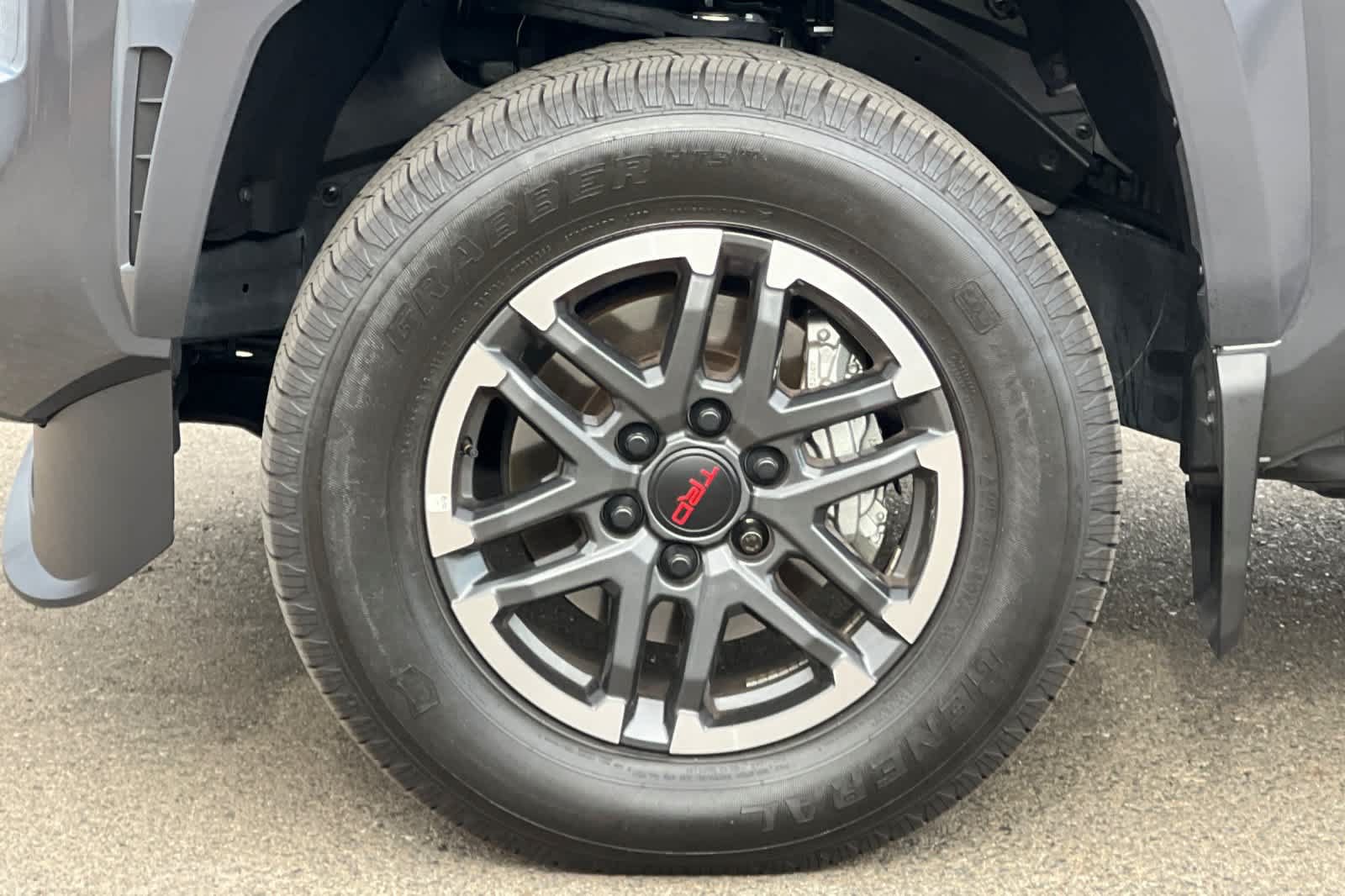 Certified 2025 Toyota Tacoma TRD Sport w/ TRD Sport Premium Package AWD/4WD image 13