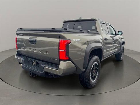 Used 2024 Toyota Tacoma TRD Off-Road w/ TRD Off Road Upgrade Package image 7