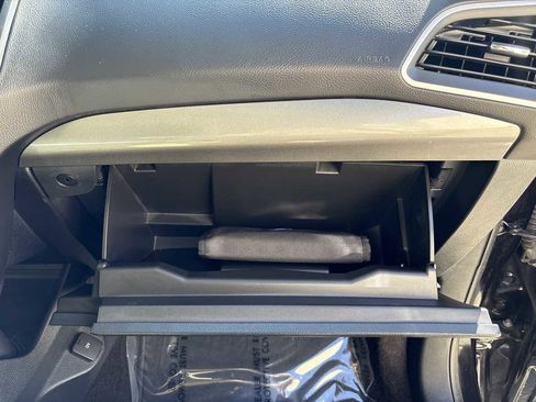 Used 2020 Ford Edge SEL w/ Convenience Package image 19