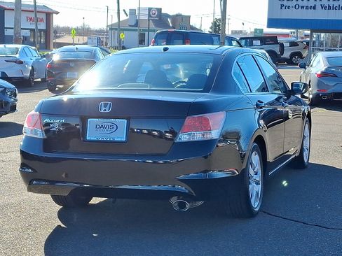 Used 2009 Honda Accord EX-L image 4