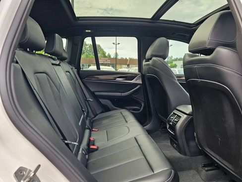 Used 2023 BMW X3 xDrive30i AWD/4WD image 12