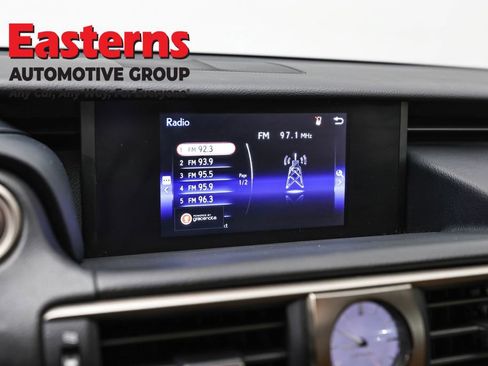 Used 2018 Lexus IS 300 AWD w/ Comfort Package image 19