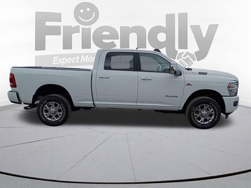 Used 2024 RAM 2500 Laramie AWD/4WD image 4