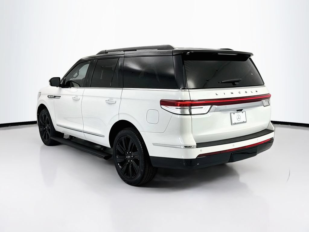 Used 2024 Lincoln Navigator Black Label AWD/4WD image 7