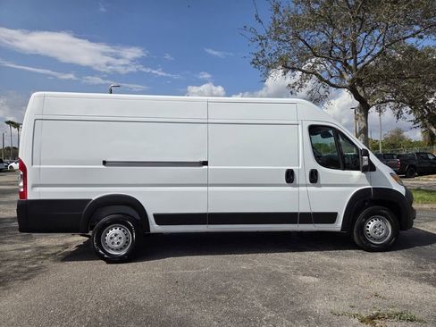 New 2026 RAM ProMaster 3500 w/ Convenience Group image 3