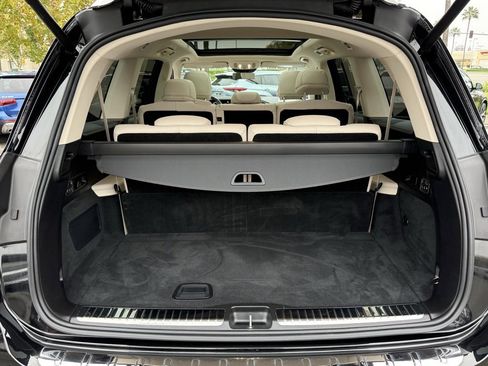 Used 2024 Mercedes-Benz GLS 580 4MATIC image 20
