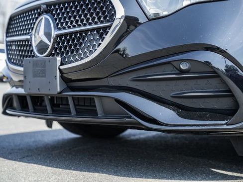New 2026 Mercedes-Benz E 350 4MATIC Sedan image 14