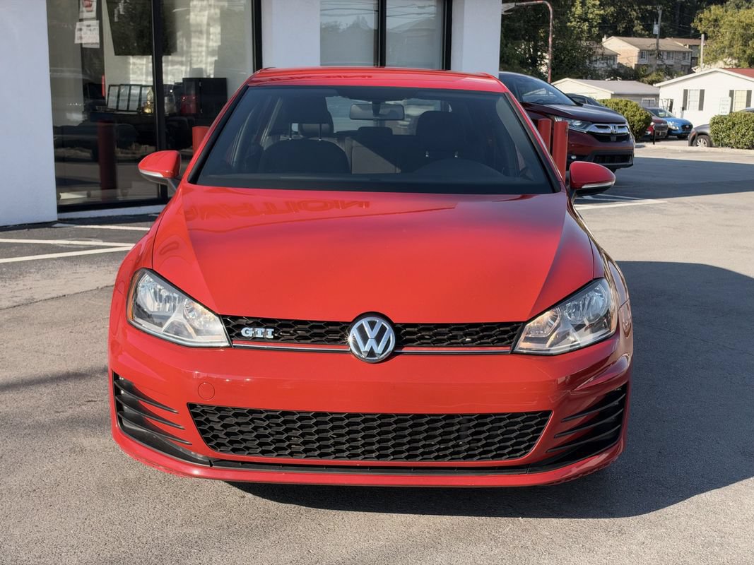 Used 2017 Volkswagen GTI S FWD image 9