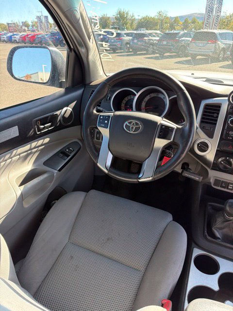 Used 2012 Toyota Tacoma 4x4 Access Cab V6 w/ TRD Off-Road Pkg image 10
