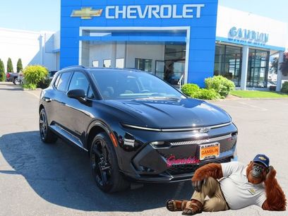 Used 2025 Chevrolet Equinox EV RS w/ Convenience Package II