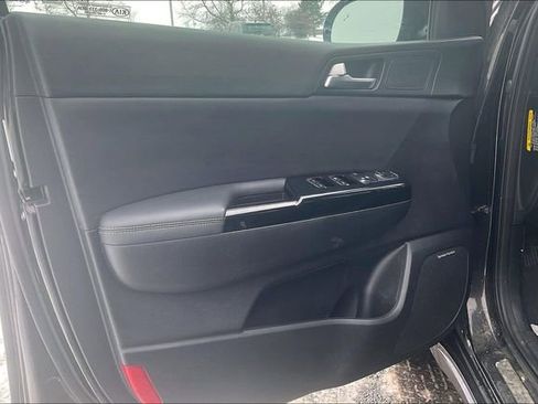 Used 2020 Kia Sportage SX image 23
