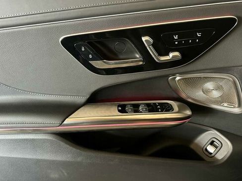 New 2025 Mercedes-Benz CLE 300 4MATIC Cabriolet image 12