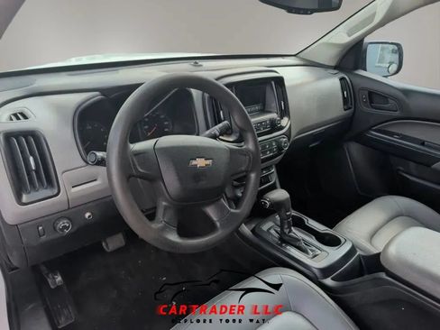 Used 2015 Chevrolet Colorado W/T RWD image 24