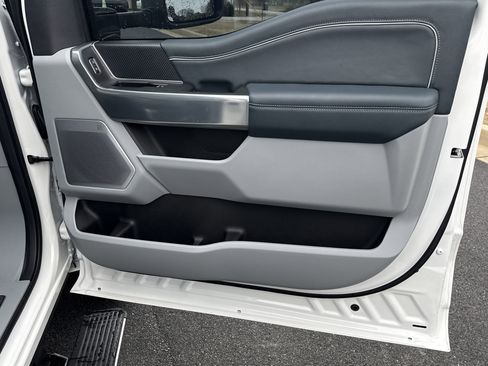 Used 2024 Ford F250 Limited w/ FX4 Off-Road Package image 15