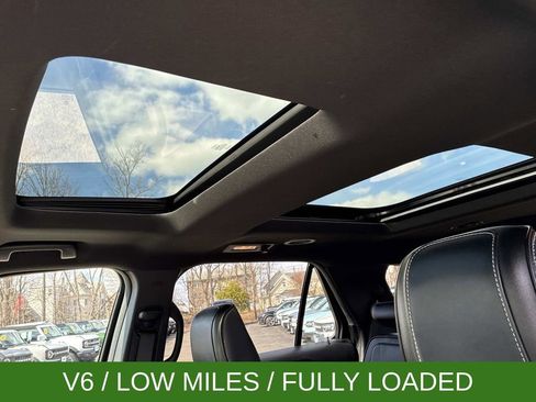 Certified 2018 Ford Explorer Platinum AWD/4WD image 26