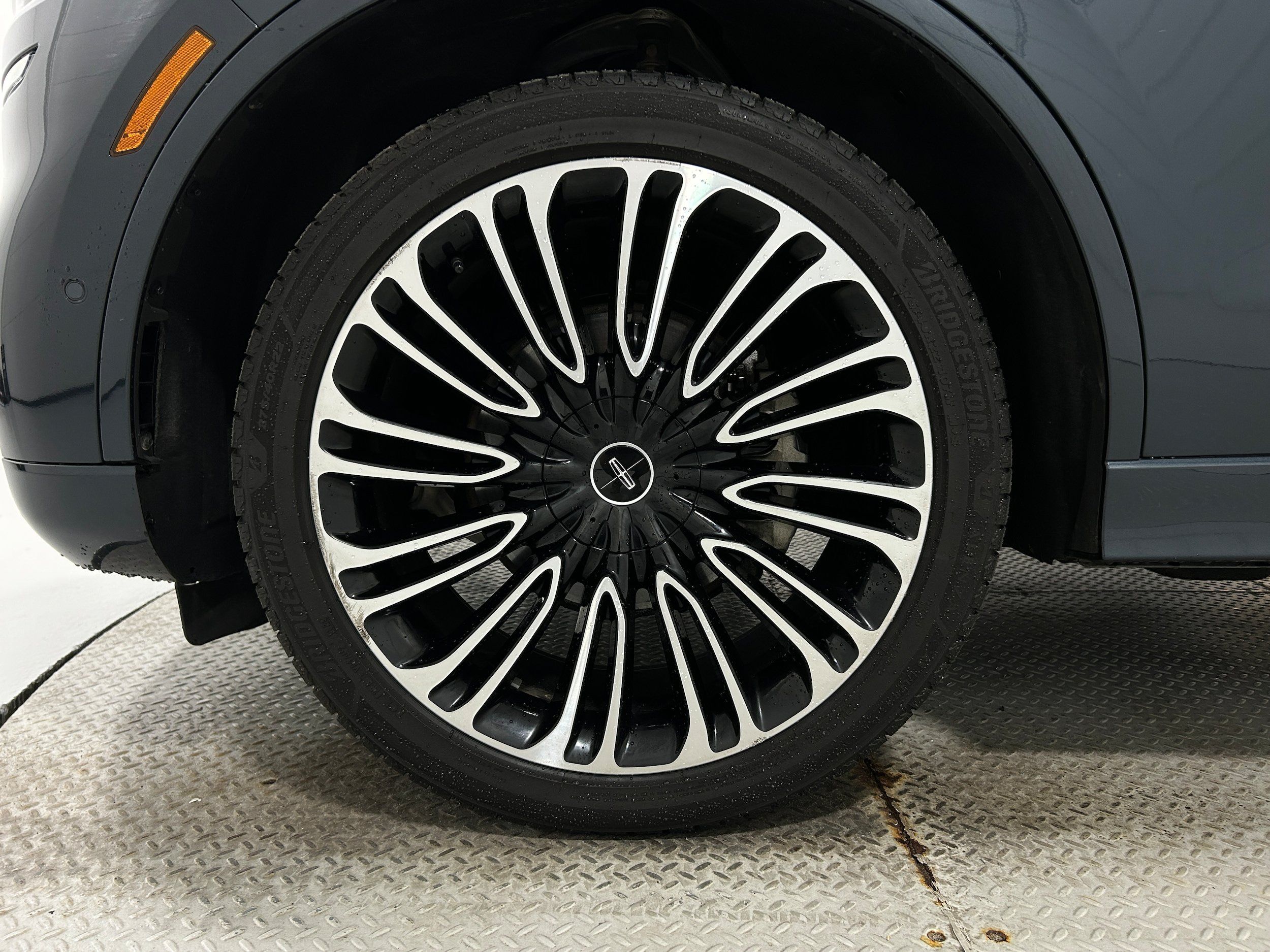 Used 2021 Lincoln Aviator Black Label w/ Dynamic Handling Package AWD/4WD image 42