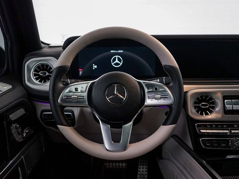Used 2021 Mercedes-Benz G 550 image 19