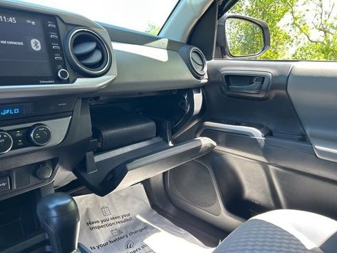 Used 2023 Toyota Tacoma SR5 AWD/4WD image 29