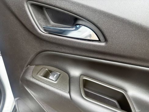Used 2024 Chevrolet Equinox LT w/ LPO, Floor Liner Package AWD/4WD image 23