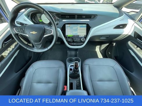 Used 2021 Chevrolet Bolt Premier w/ Infotainment Package FWD image 19