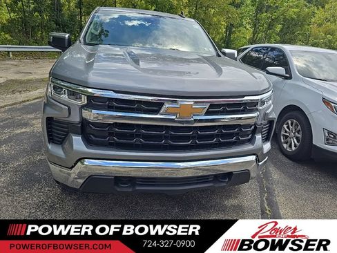 Used 2024 Chevrolet Silverado 1500 LT AWD/4WD image 6