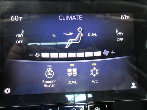 Used 2019 INFINITI Q50 Luxe w/ Essential Package (3.0T Luxe) AWD/4WD image 25