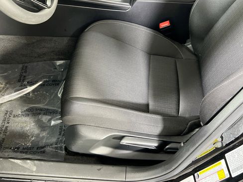 Used 2025 Honda Civic LX image 18