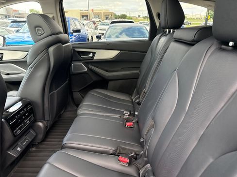 Used 2026 Acura MDX SH-AWD w/ Technology Package image 7