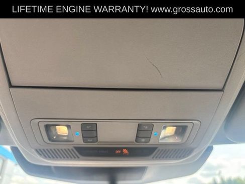 Used 2022 Ford Explorer XLT AWD/4WD image 24