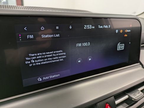 Used 2025 Kia Seltos S image 11