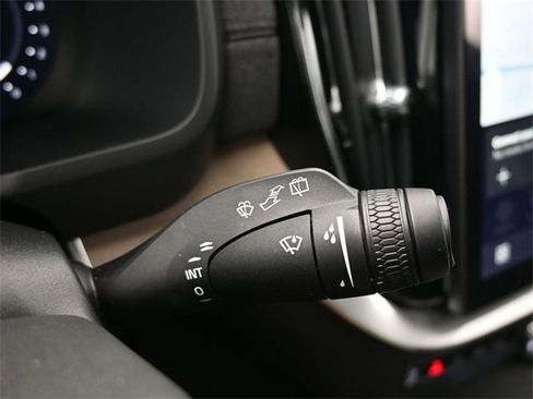 New 2026 Volvo XC90 B6 Plus image 31