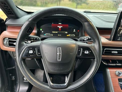 Used 2022 Lincoln Aviator Reserve w/ Equipment Group 201A image 15