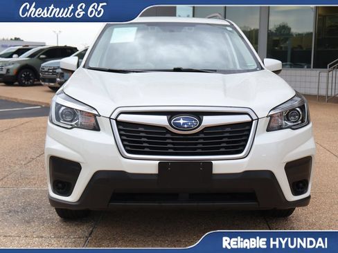 Used 2020 Subaru Forester Premium AWD/4WD image 8