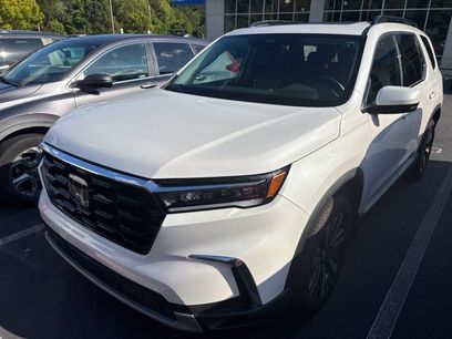 Certified 2024 Honda Pilot Touring