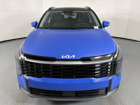 New 2026 Kia Sportage EX FWD image 3