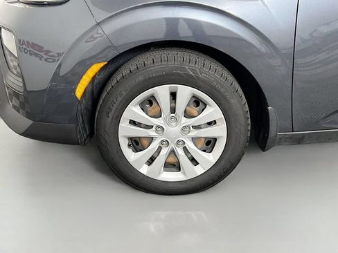 Used 2020 Kia Soul LX FWD image 24