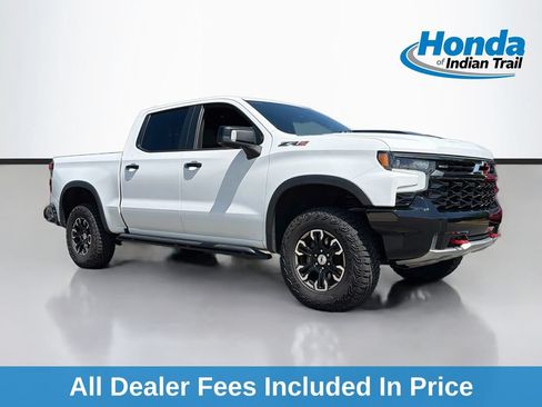 Used 2022 Chevrolet Silverado 1500 ZR2 w/ Technology Package AWD/4WD image 1