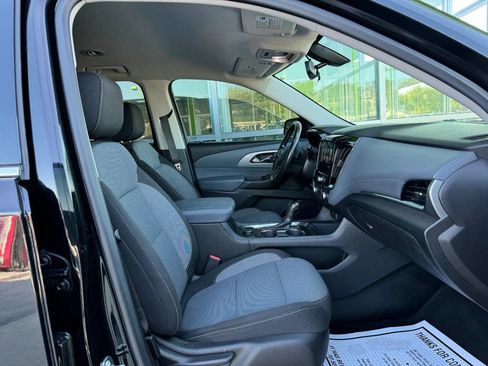 Used 2018 Chevrolet Traverse LT AWD/4WD image 18