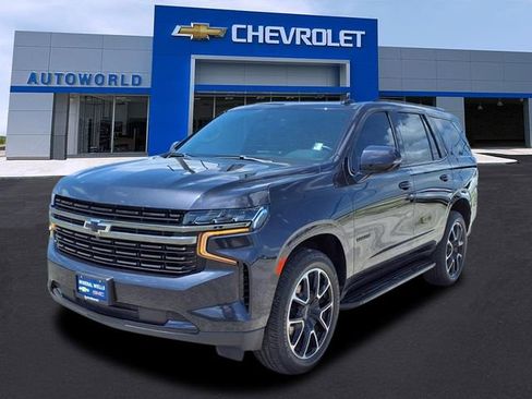 Used 2022 Chevrolet Tahoe RST w/ Sport Performance Package image 3