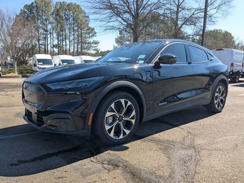 New 2026 Ford Mustang Mach-E Select w/ Comfort Package image 9