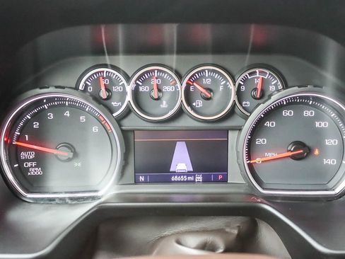 Used 2021 Chevrolet Tahoe Z71 image 55