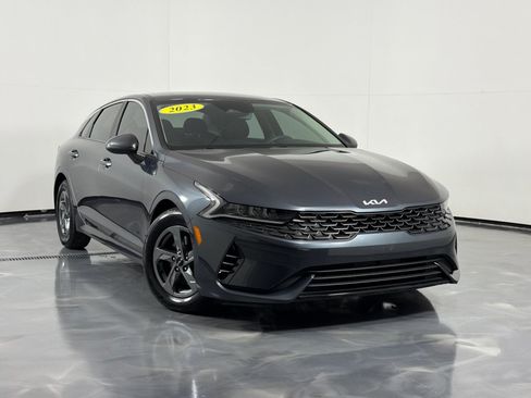 Used 2023 Kia K5 LXS FWD image 2
