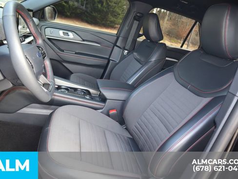 Used 2025 Ford Explorer ST-Line AWD/4WD image 11