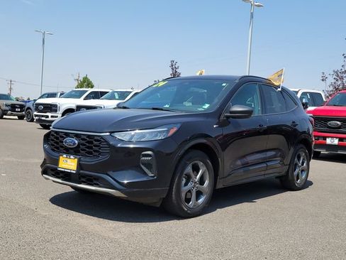 Certified 2024 Ford Escape ST-Line AWD/4WD image 1