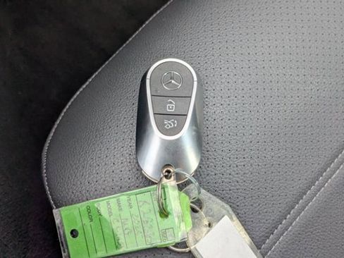 Used 2025 Mercedes-Benz C 300 C 300 image 34